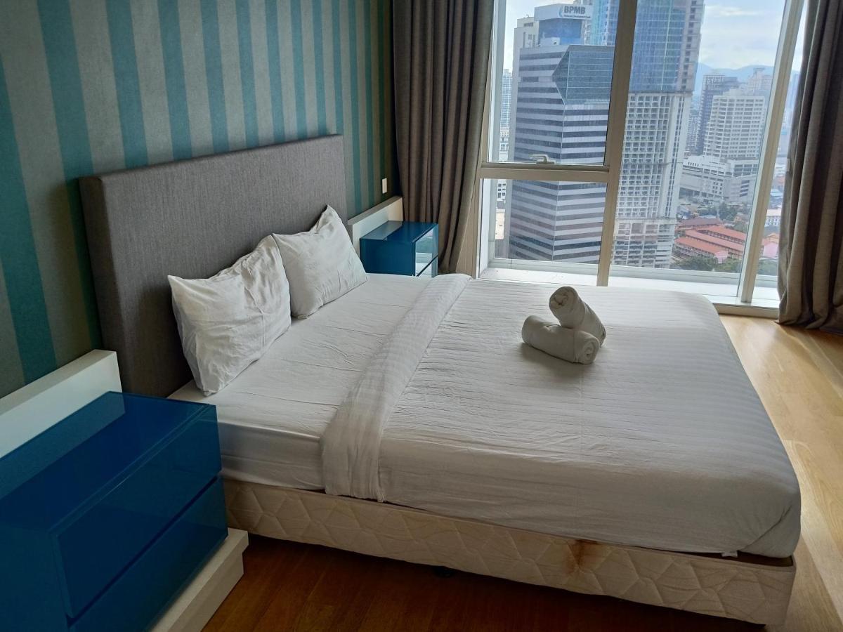 The Platinum Klcc Suites By Whitfield Kuala Lumpur Exterior foto